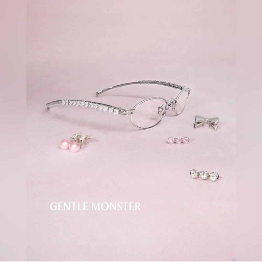 GENTLE MONSTER | Accessories | Gentle Monster Jennie Salon